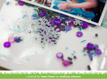 Load image into Gallery viewer, mini snowflakes